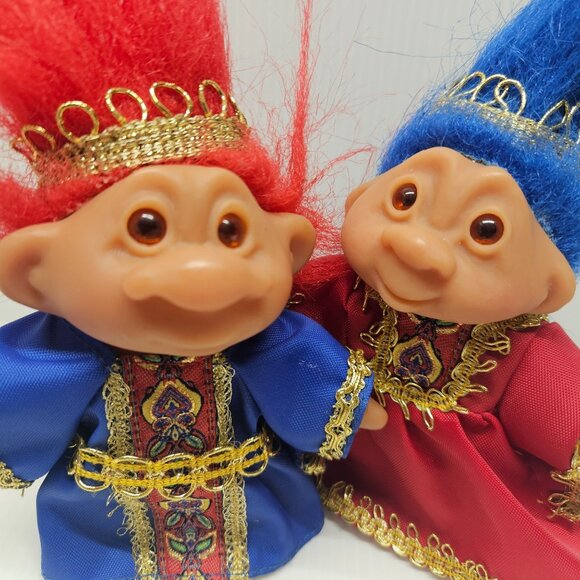 Totally Troll Dolls King Azul And Queen Ruby Playmates Toys 2001 - Picture 1 of 5